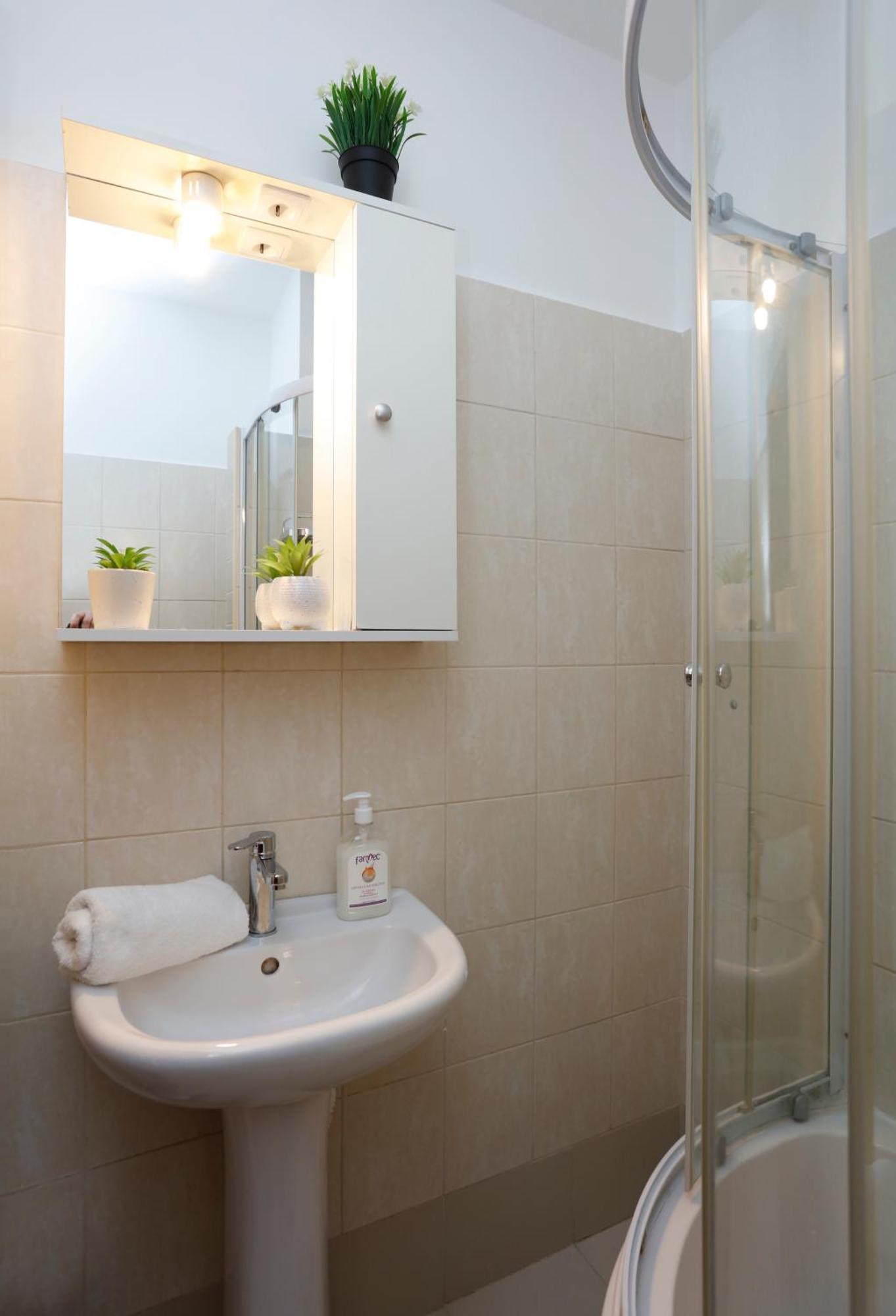 Old Town - Pet Friendly - Charming Escape 公寓 布加勒斯特